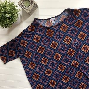 LuLaRoe Irma Tunic